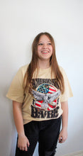 Load image into Gallery viewer, American babe t-shirt